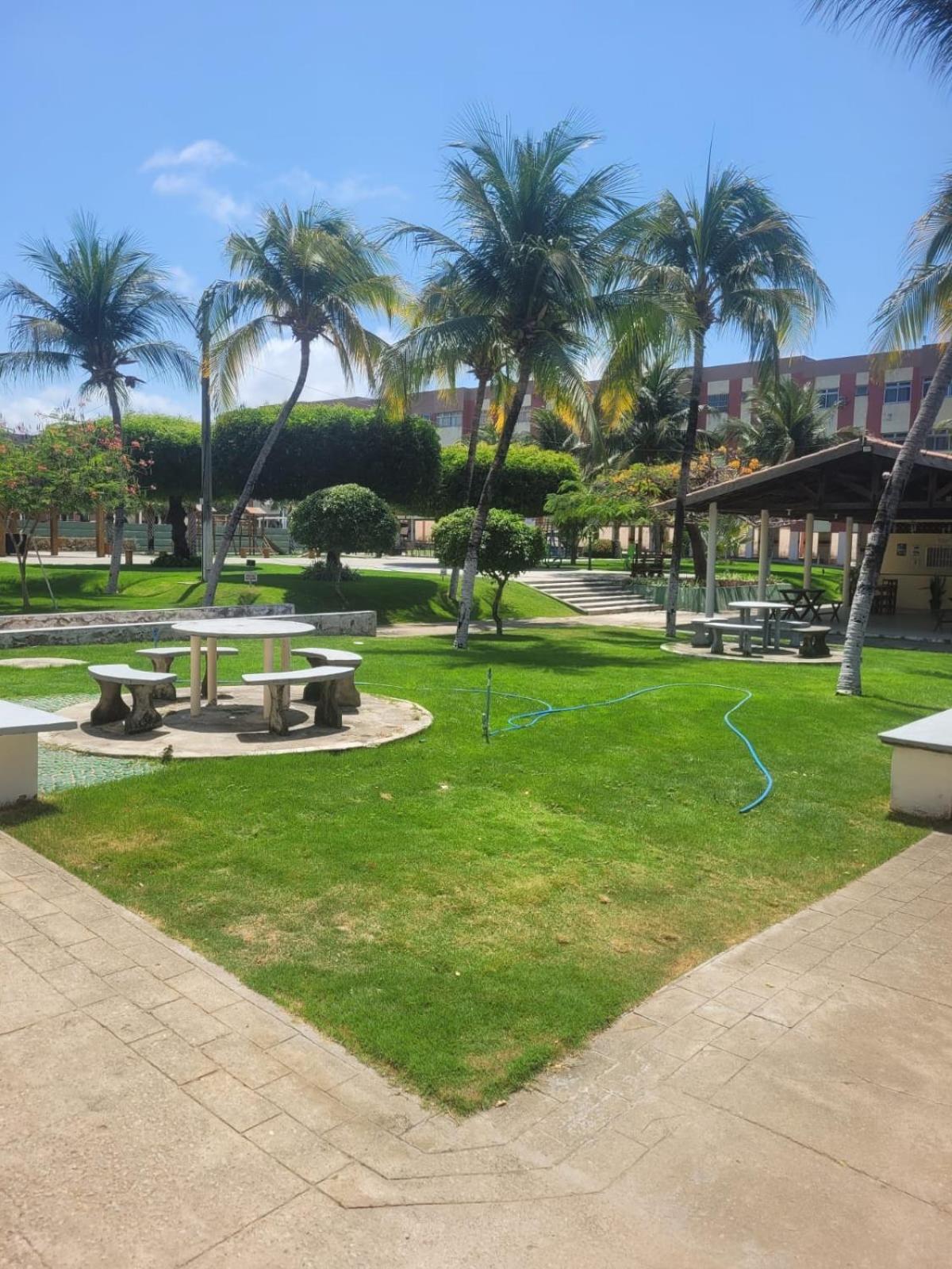 Mb06101 - Apartamento Na Praia Do Morro Branco - Ceara 贝贝里比 外观 照片